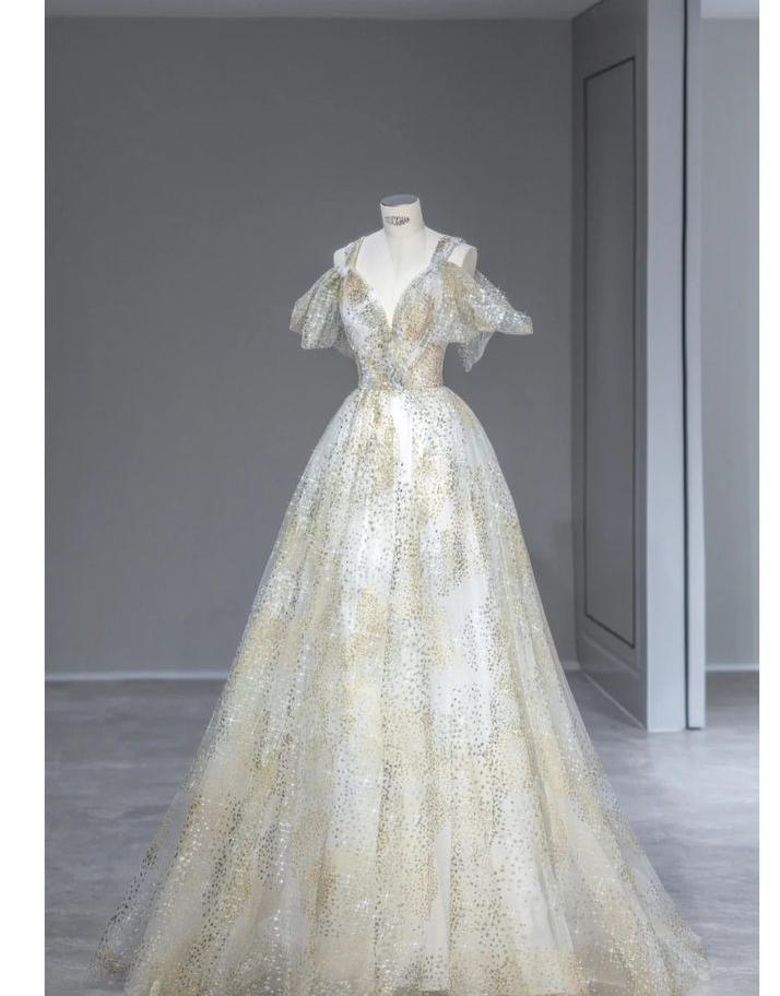 Hermoso vestido de fiesta largo de tul con cuentas y hombros descubiertos, corte en A, vestido de noche GG450