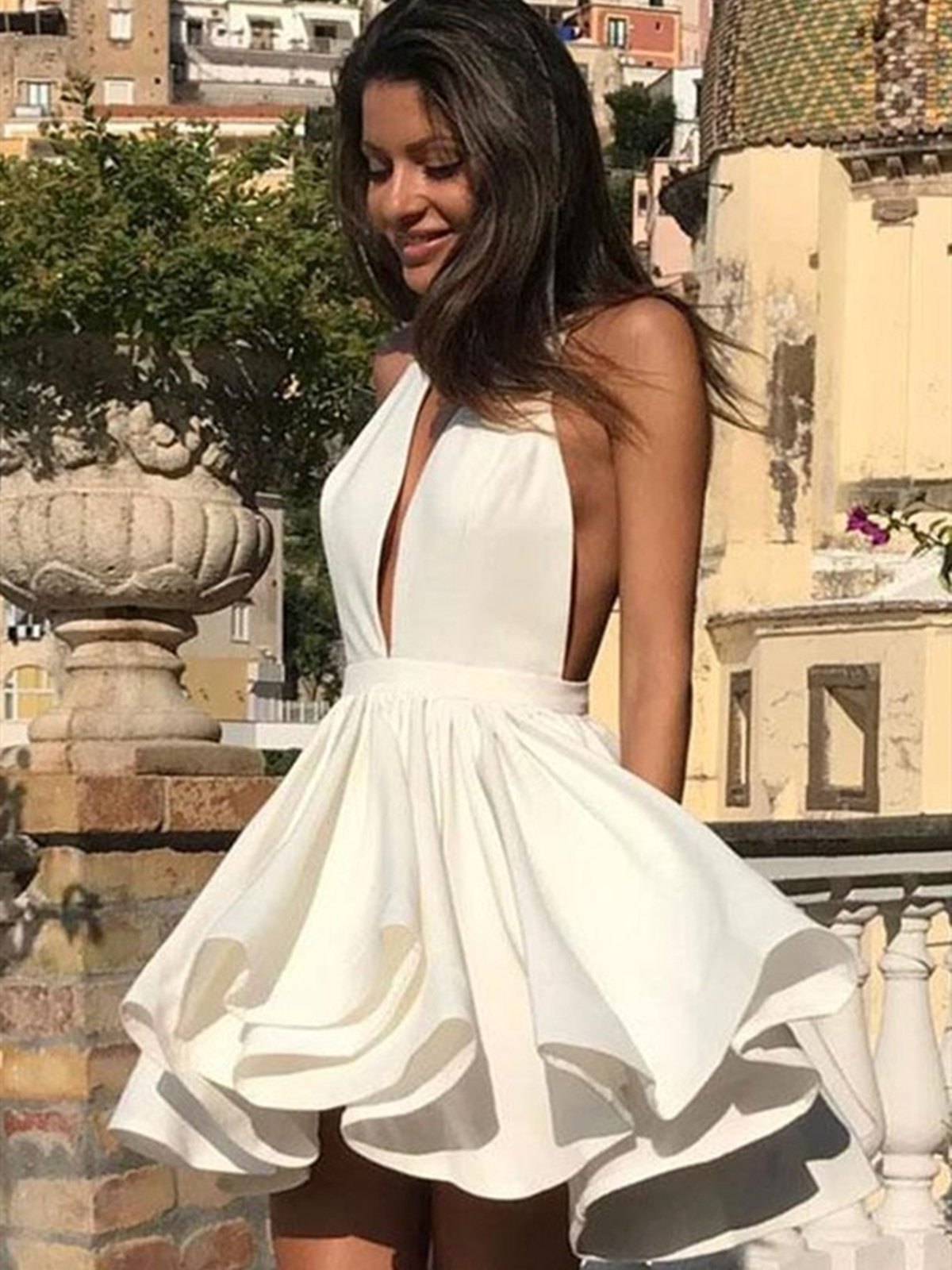 Vestidos de fiesta blancos cortos con cuello halter, vestidos de graduación blancos cortos con cuello en V