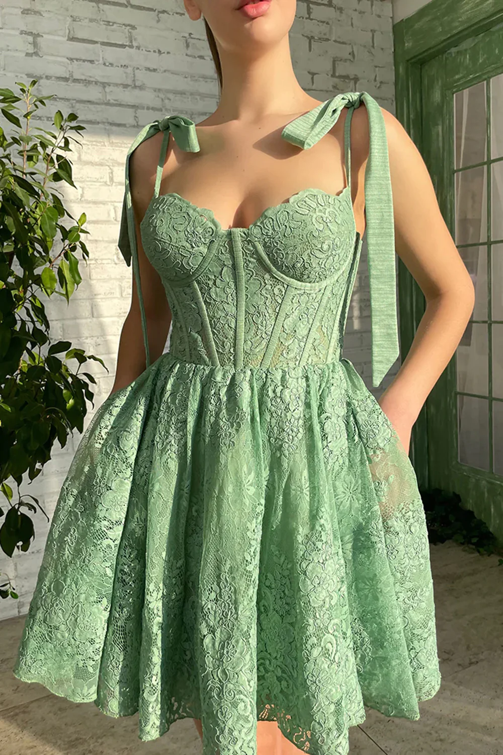 Green Sweetheart Lace Homecoming Dress SH578