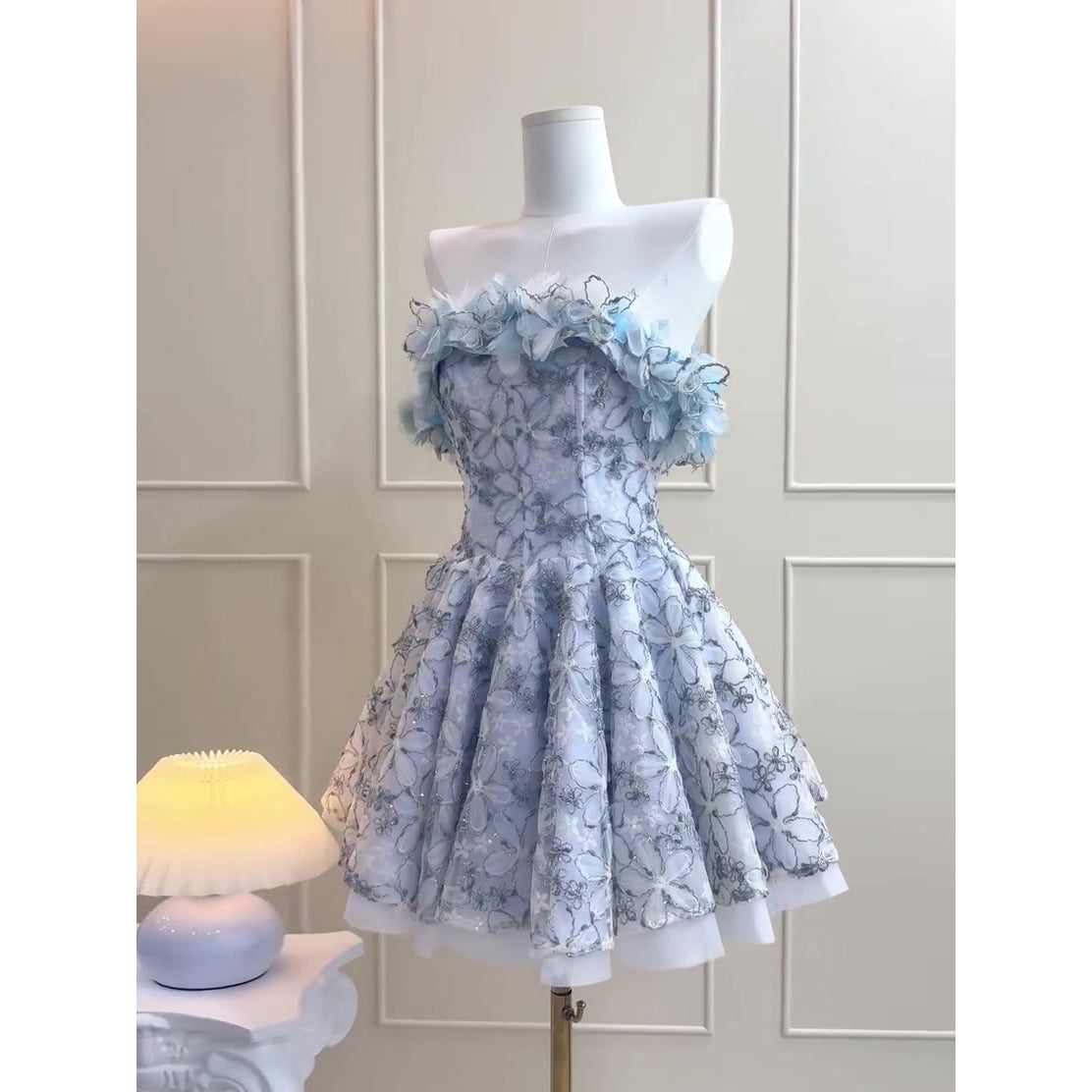 Vestidos de fiesta sencillos de corte A, sin tirantes, de encaje azul, cortos, formales, para el regreso a casa, elegantes, cortos, de noche, para cóctel, para cumpleaños número 18, Hoco Dresses DH2752