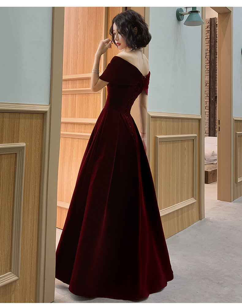 Hermoso vestido de dama de honor de terciopelo rojo oscuro con hombros descubiertos, vestidos de fiesta largos de corte A