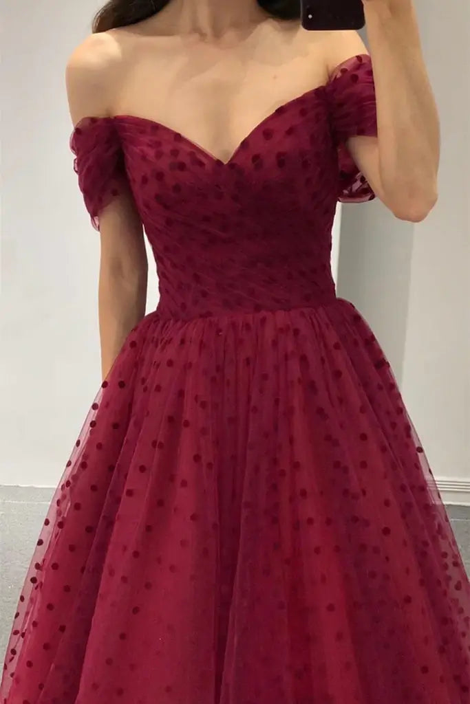 Elegantes vestidos de noche burdeos para graduación, vestidos de fiesta de corte A, vestidos de gala con hombros descubiertos