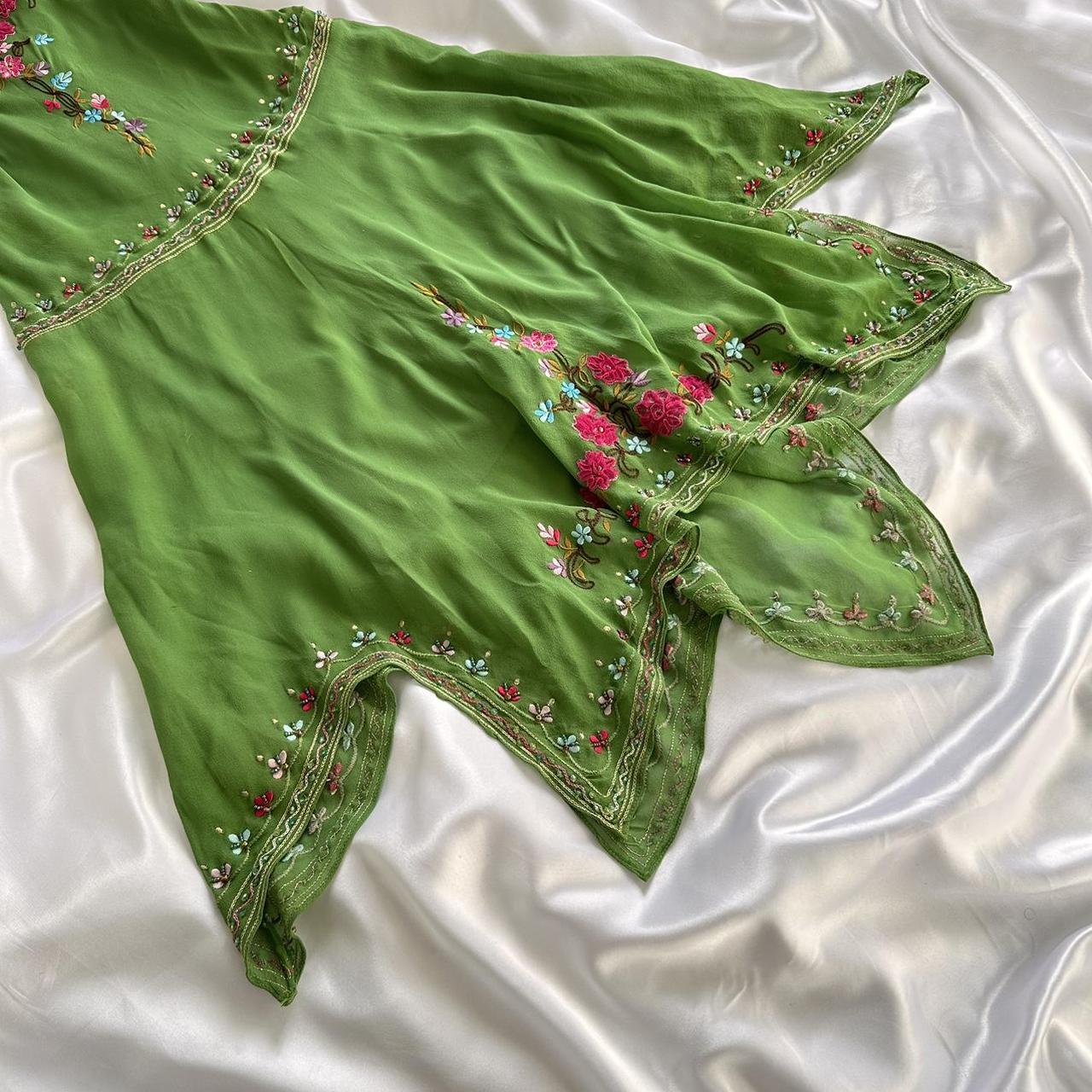 Grass Green Exquisite Floral Embroidery Spring Fairy Retro Fashion Spaghetti Strap Midi satin Ball Gown Evening Dress Birthday Party Dress Prom Dress gh3647