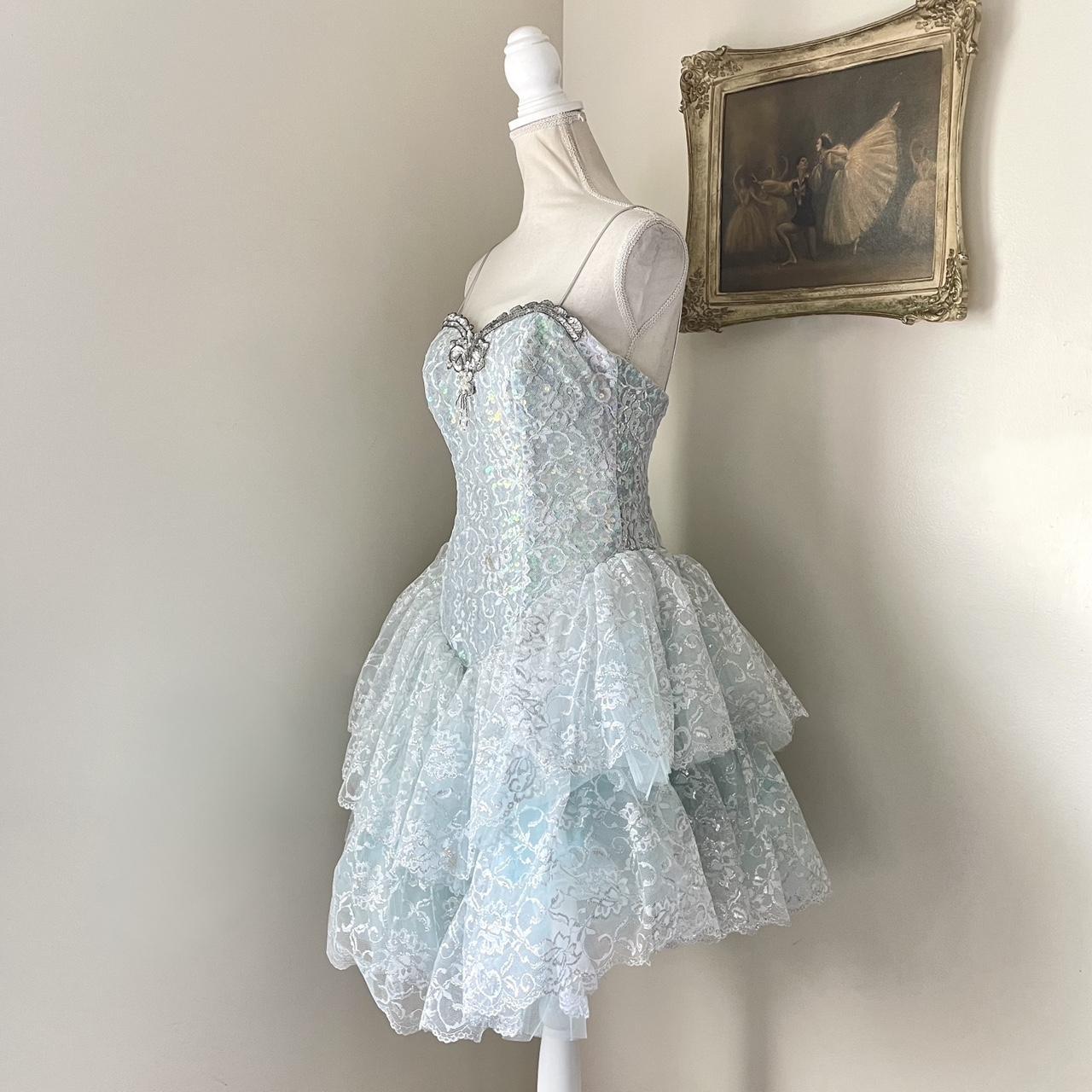 Charming Light Blue Sequined Design Elegant Mesh Spaghetti Strap Homecoming Dress TP3510