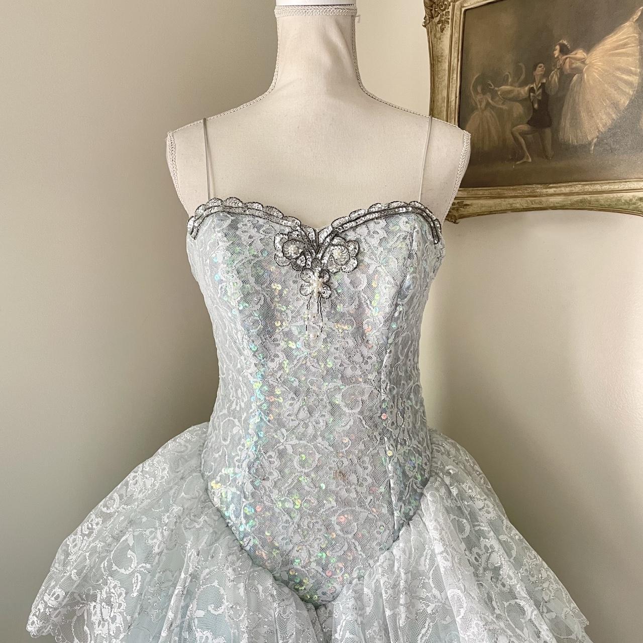 Charming Light Blue Sequined Design Elegant Mesh Spaghetti Strap Homecoming Dress TP3510