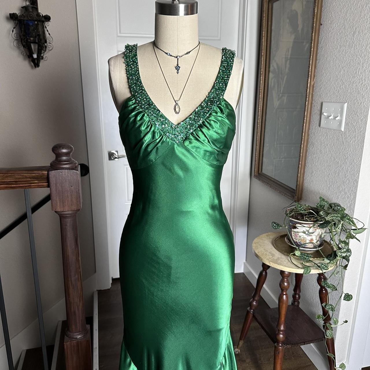 Green Shiny Vintage Fashion Sexy V-neck Rhinestone Bodycon Long Satin Backless Formal Prom Dress Evening Dress Party Dress gh3688