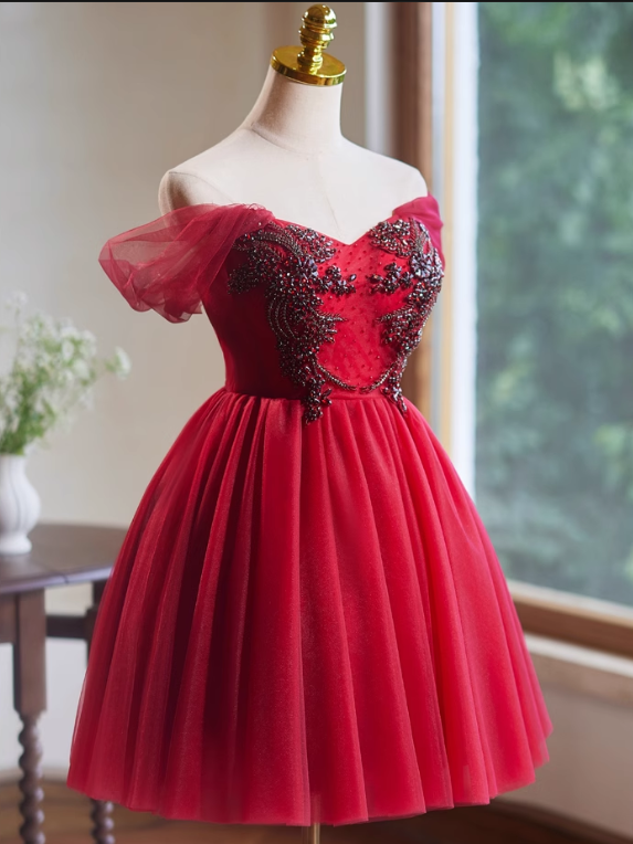 Charming Wine Red Beaded Design Elegant Mesh Off-the-shoulder Sleeves Strapless Homecoming Dress TP3484