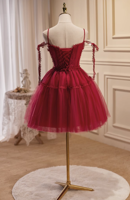 New Fashion Wine Red Lace Design Elegant Mesh Spaghetti Strap Homecoming Dress TP3491