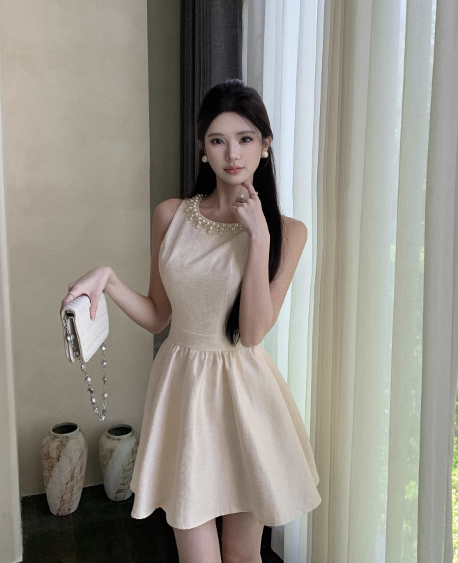 Fashion Beige Sleeveless Pearl Beading Design A-line Homecoming Dress TP3693