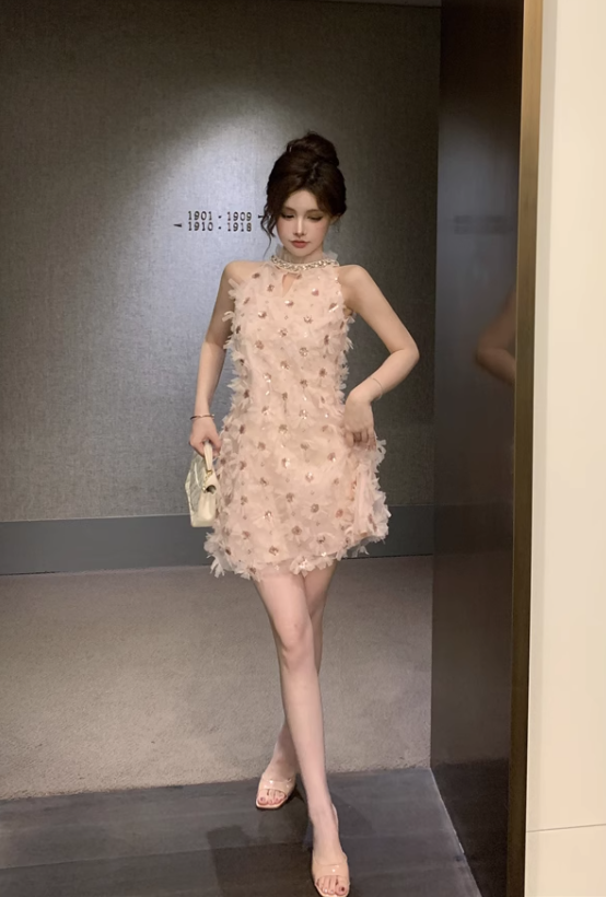 Fashion Pink Sequin Tulle Design A-line Sleeveless Strapless Homecoming Dress TP3697