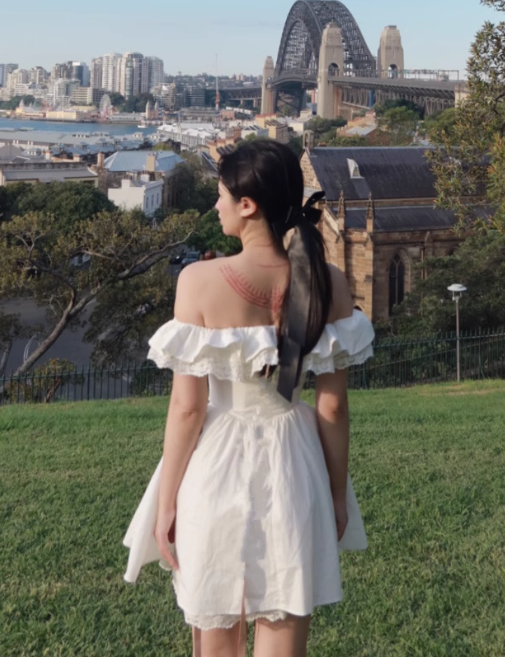 Vestido de fiesta sencillo blanco con hombros descubiertos y lazo de encaje, corte A, para regreso a casa, TP3854