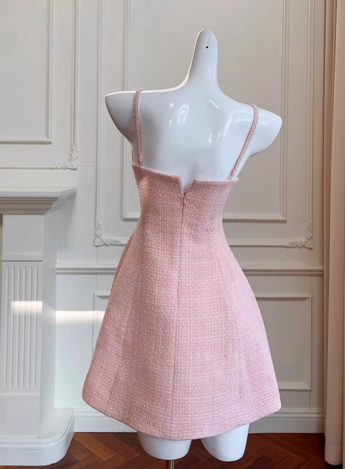 Nuevos vestidos de fiesta cortos, sencillos, de corte A y tirantes finos en color rosa TP3918