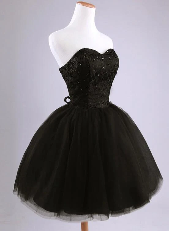 Beautiful Black Short Lace And Tulle Homecoming Dress, Sweetheart Short Prom Dress gh159