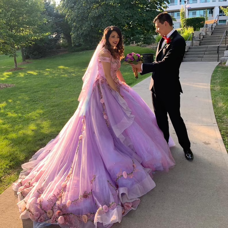 Wedding Dress Quince Gown with train Charming Prom Dress Ball Gown Evening Dress fg2750