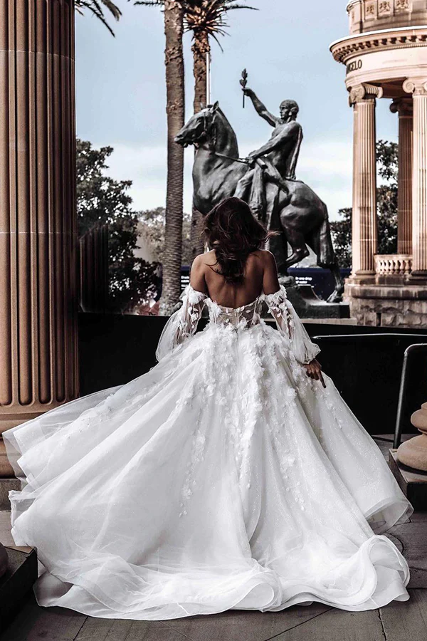 MODERN SWEETHEART SLEEVELESS WEDDING DRESS WHITE 3D FLORAL LACE BRIDAL GOWN fg5299