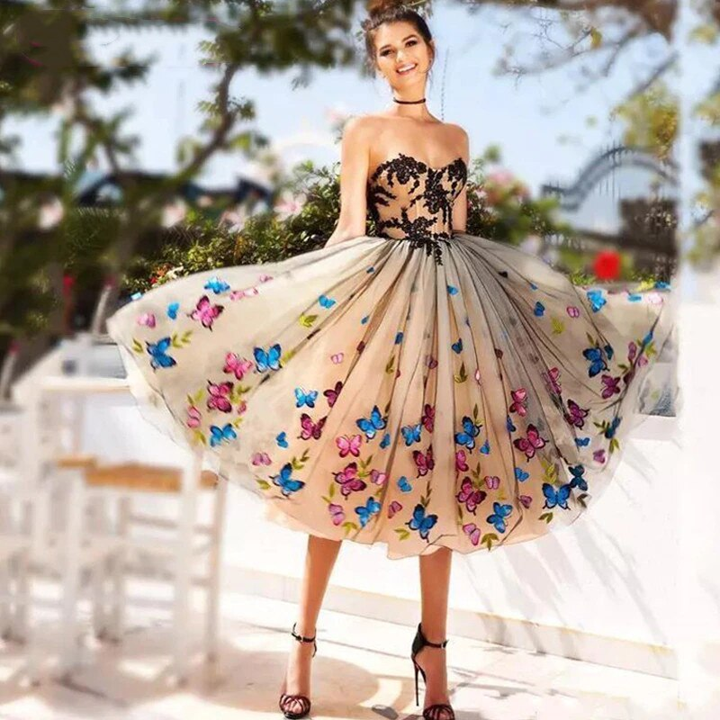 Black and Champagne Tulle Short Prom Dresses Sweetheart Butterflies Applique Homecoming Party Gowns Tea Length fg3816