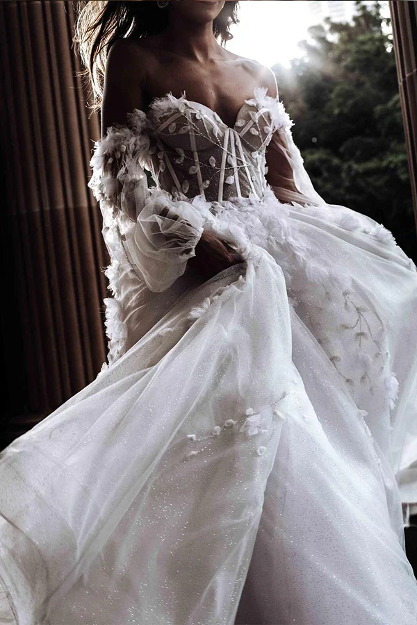 MODERN SWEETHEART SLEEVELESS WEDDING DRESS WHITE 3D FLORAL LACE BRIDAL GOWN fg5299