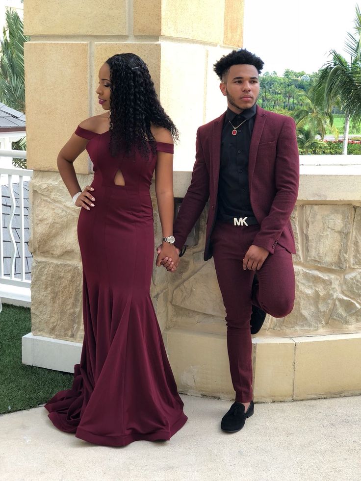 Hermoso vestido de sirena con cuello halter burdeos para cumpleaños número 23, vestido de fiesta, atuendos de cumpleaños para mujeres D2681