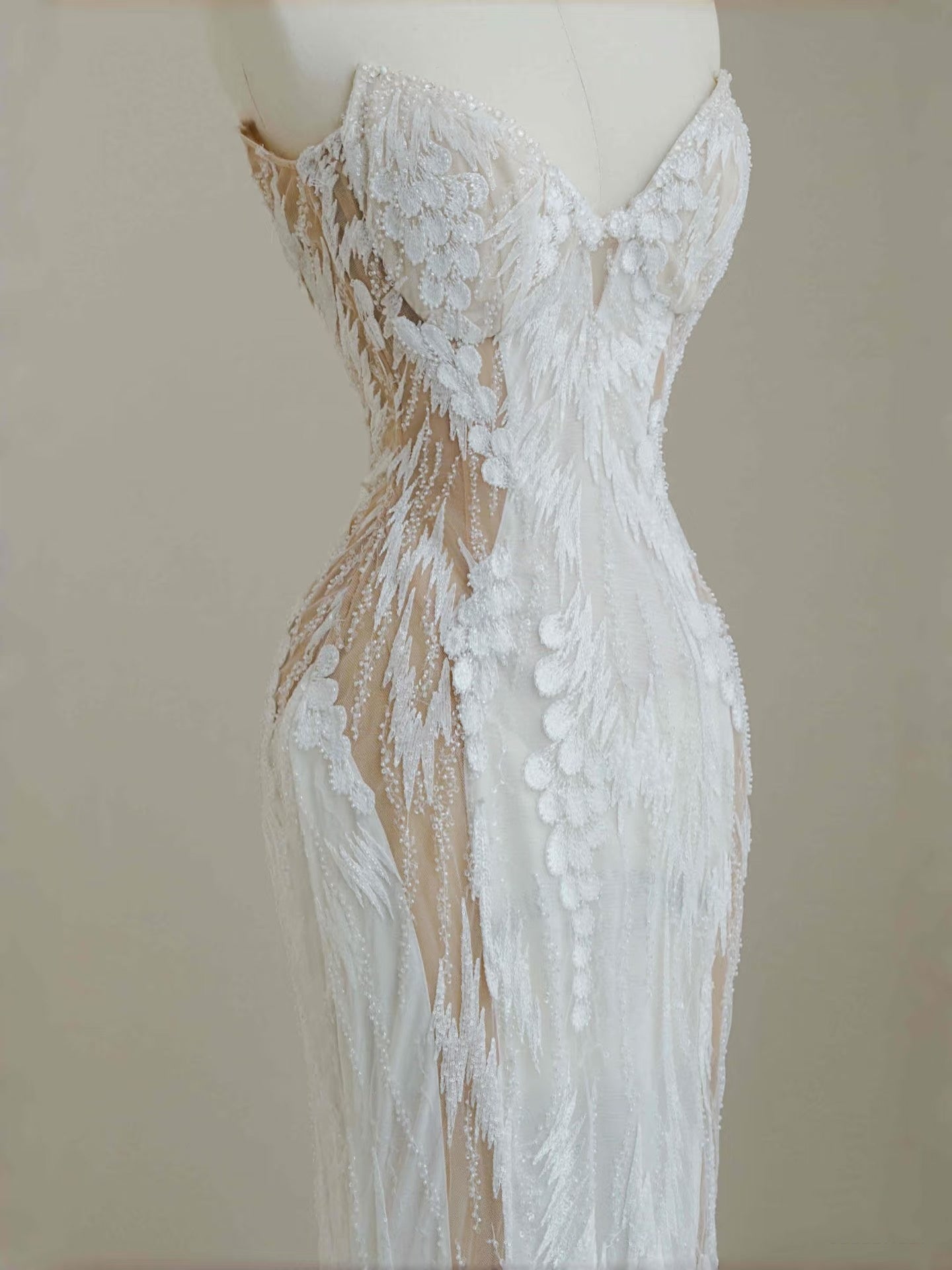 Hermoso vestido de novia largo de sirena con escote corazón y encaje blanco, vestidos de novia modestos D2727