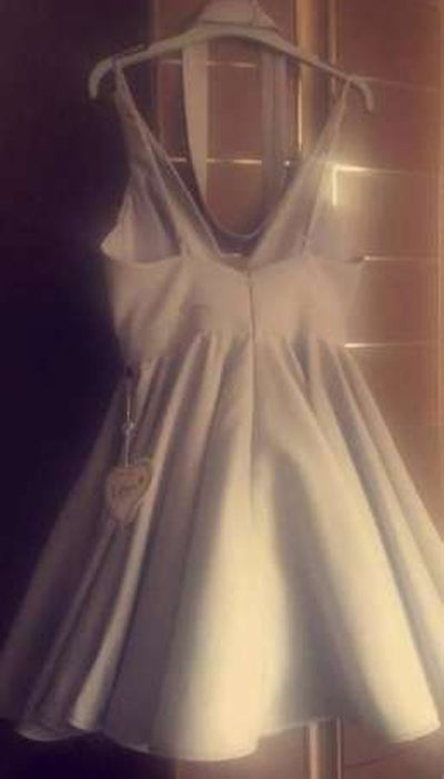 Lindo vestido de fiesta con escote en V, vestidos de cóctel cortos