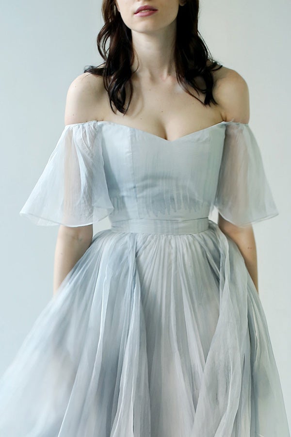 Vestidos de fiesta largos únicos en gris y azul con hombros descubiertos, vestidos de boda para jardín