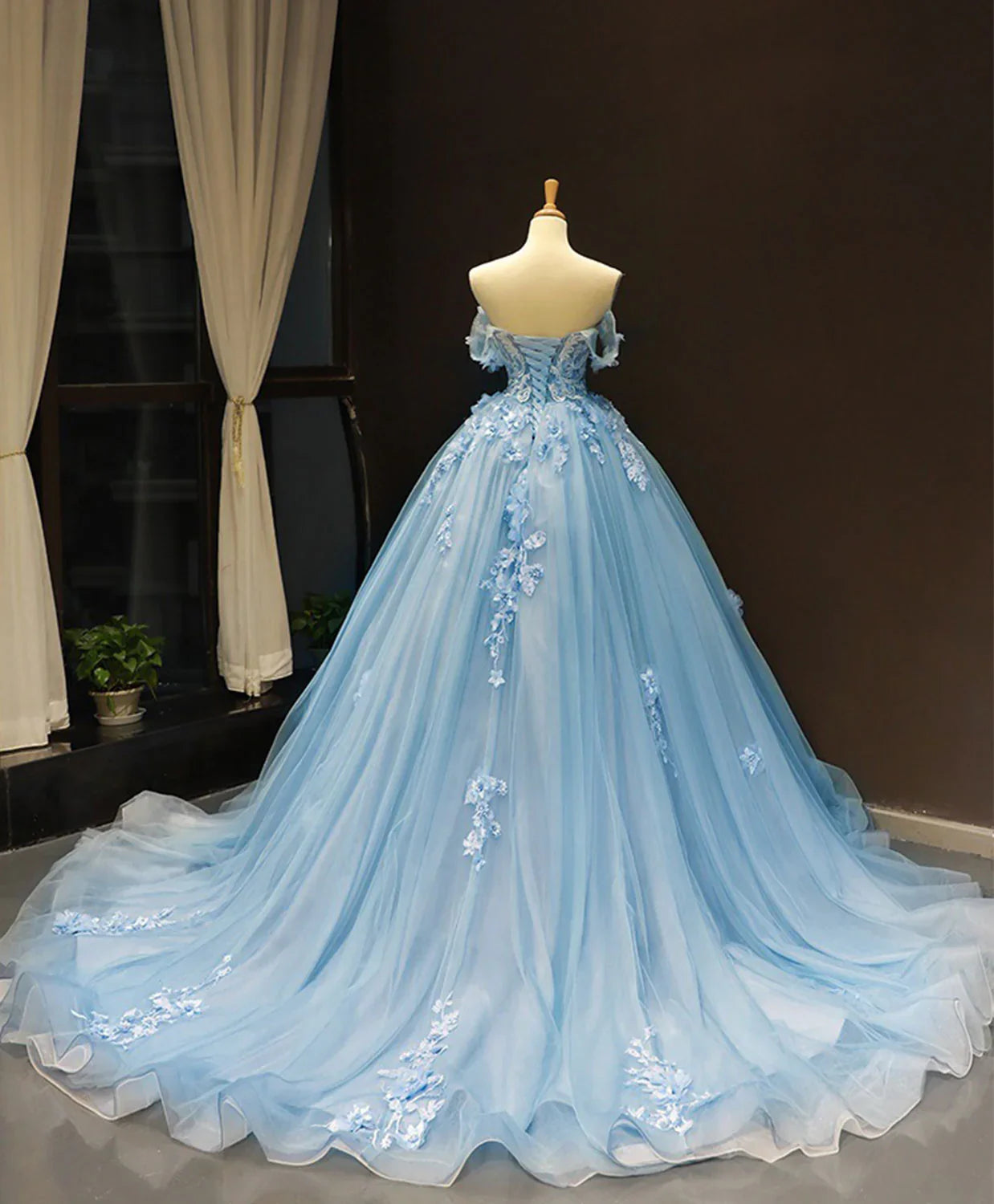 Vestido de fiesta azul con escote corazón y flores para quinceañeras, vestido azul con hombros descubiertos para fiesta de boda TP1284