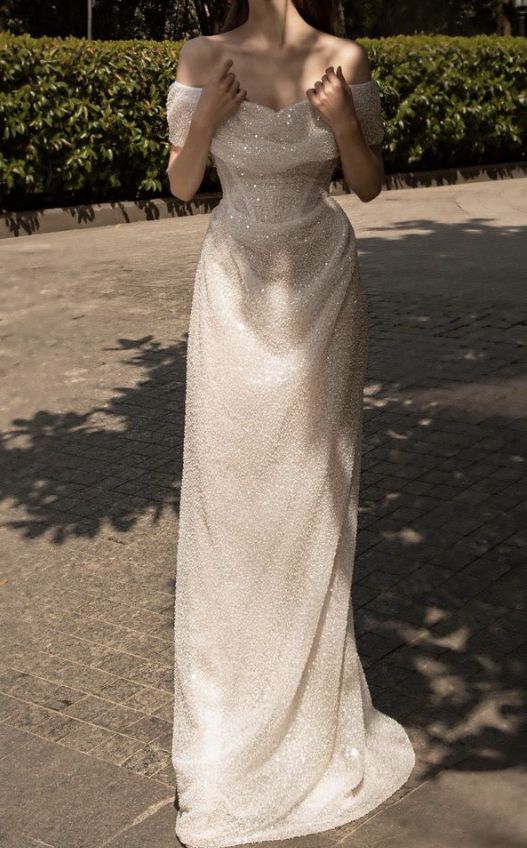 Vestido de fiesta blanco de corte A, sin tirantes, con cuentas brillantes y largo hasta el suelo, TP1612