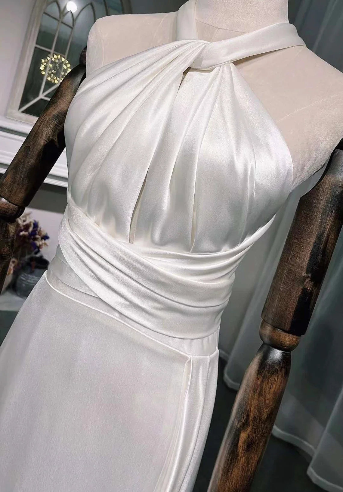 Vestido vintage color marfil con cuello halter, diseño sencillo, corte A, de satén, largo, para noche y graduación, TP1670
