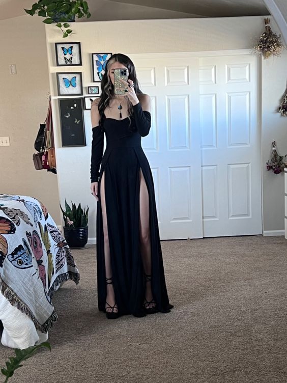 Chic Black Strapless Split Long Prom Dresses TP1728