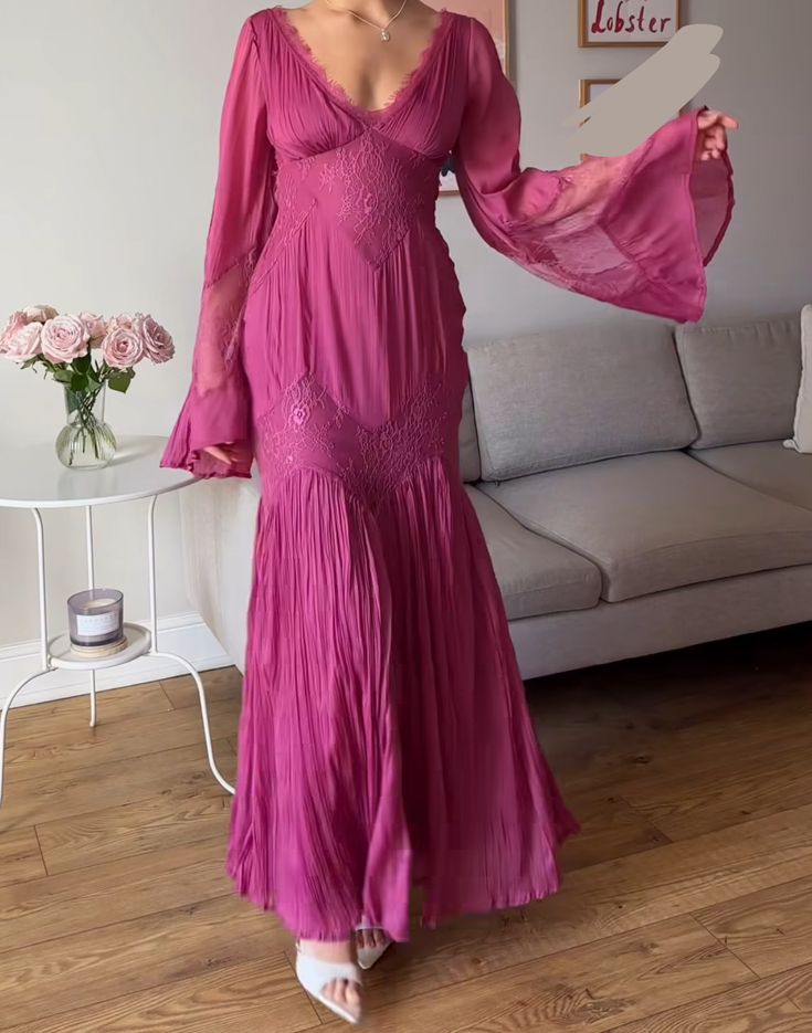 Vestido de fiesta retro morado de encaje, corte A, escote en V, manga larga TP1893