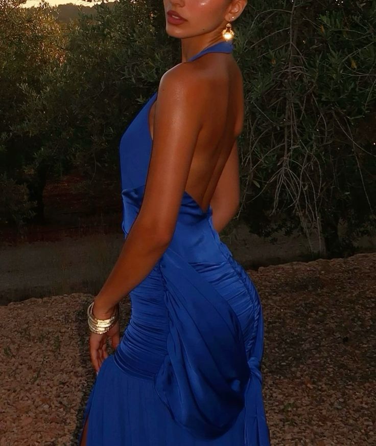 Vestido de noche formal de satén azul zafiro, sexy, con escote en V, cuello halter y espalda descubierta, TP1916