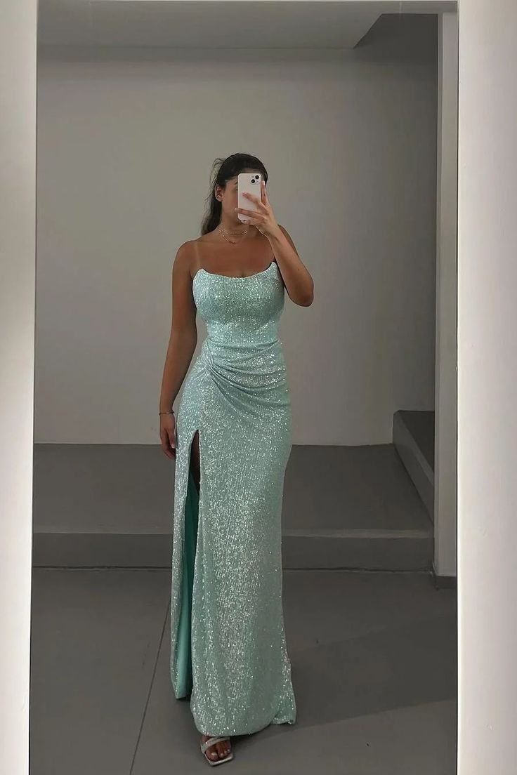 Elegante vestido de noche formal con abertura alta y lentejuelas, sin tirantes, verde, TP1923
