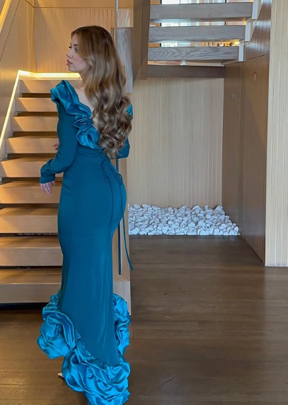 Elegante vestido de noche azul de corte sirena, manga larga, falda irregular, TP1953