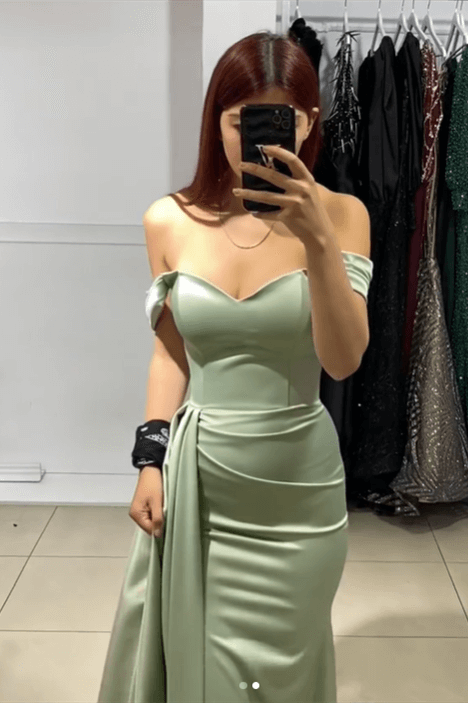 Vestido de noche verde encantador de satén estilo sirena, con hombros descubiertos y largo hasta el suelo, TP2085