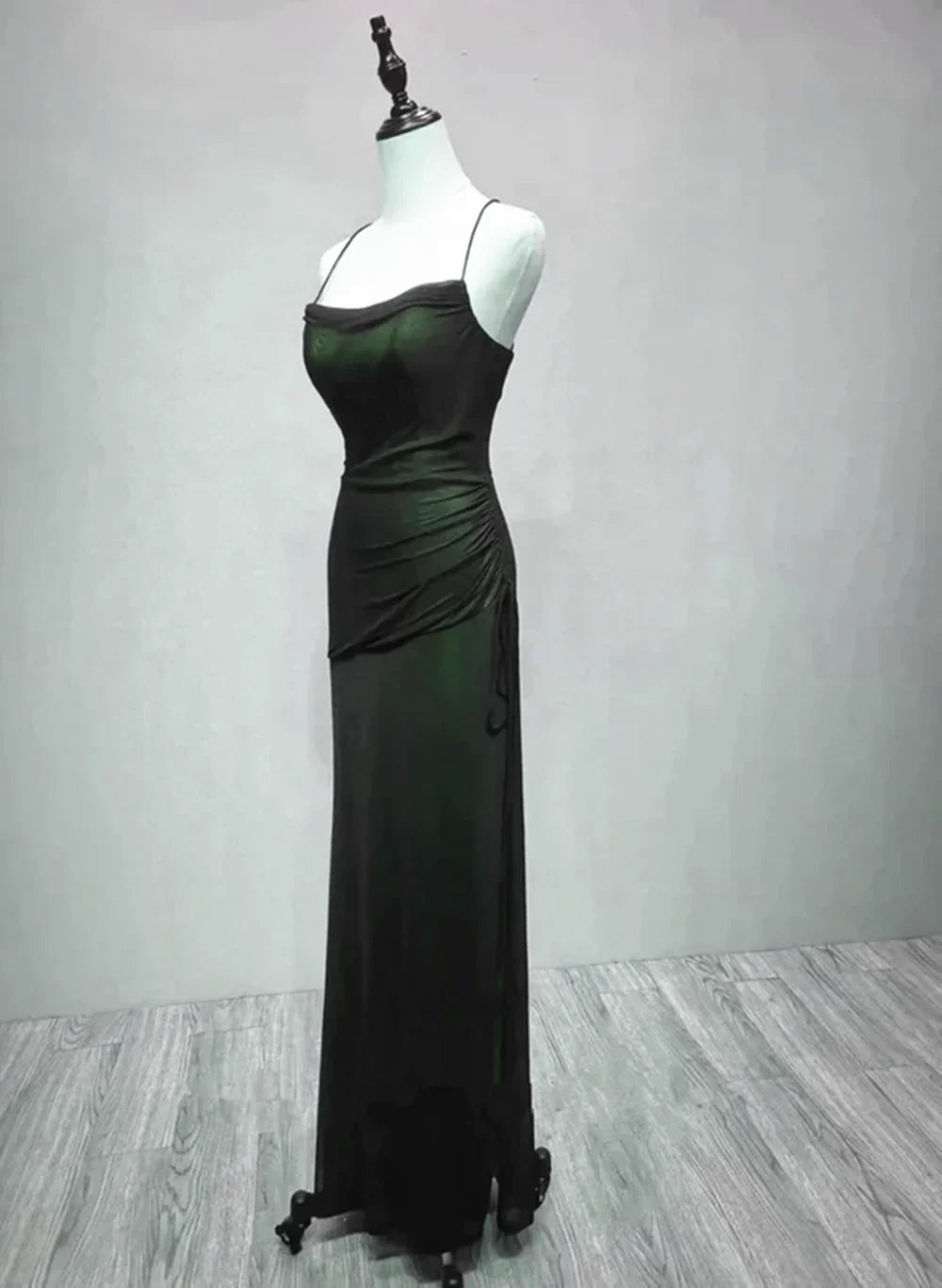Vestido de noche largo con tirantes negros y verdes, vestido de fiesta de graduación negro y verde TP2142