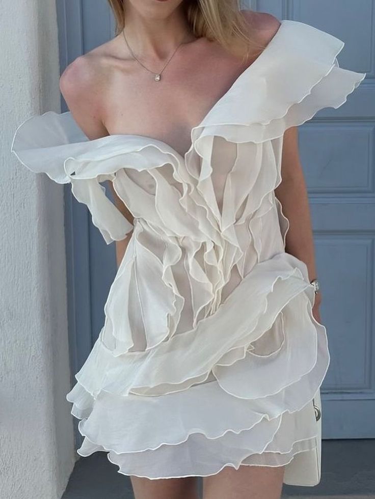 Chic White Deep V Neck Ruffle Sleeveless Short Party Dress Homecoming Dress TP2546