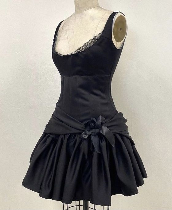 Simple Black Satin A Line Short 7th Grade Homecoming Dress Sexy Cocktail Dress S763