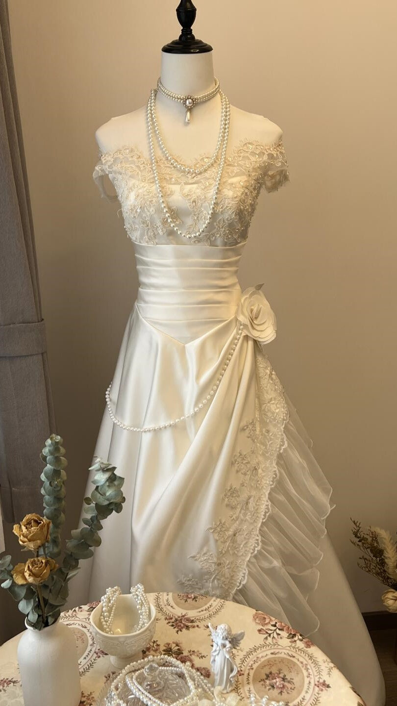 Vintage Ivory Appliques Wedding Dress, A-line Satin Bridal Dress,AST1753