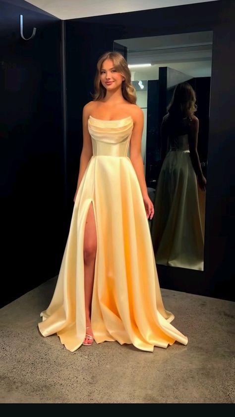 Modest A line Strapless Yellow Slit Satin 20th Birthday Dress Prom Dress 18th Birthday Outfits For Women W0170