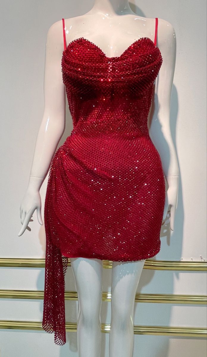 Vestido corto formal de verano con tirantes finos y lentejuelas rojas para octavo grado, ideal para fiestas de graduación, cócteles y cumpleaños, W0589