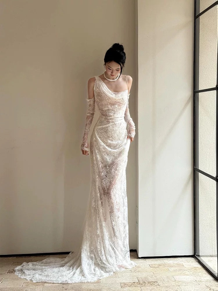 Vestido de novia vintage de sirena con cuello irregular y encaje blanco, largo de verano, W0752