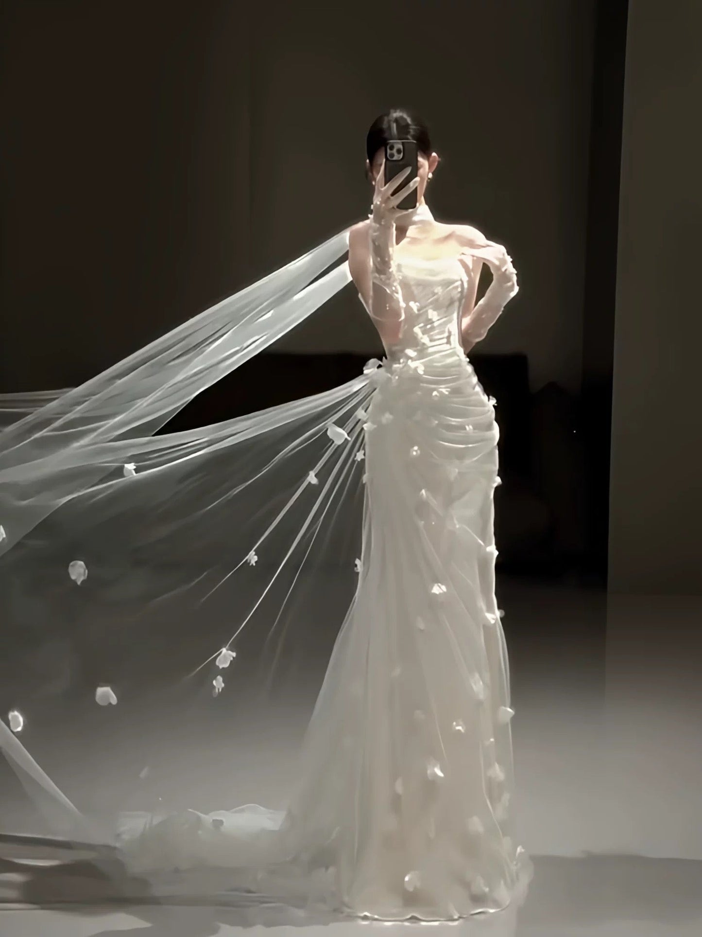 Vestido de novia sencillo de sirena sin tirantes, de tul blanco, floral, para verano, playa, largo, W0778