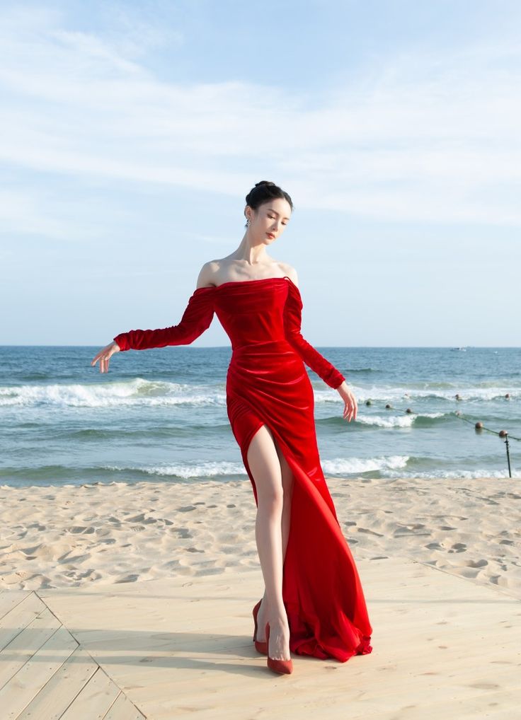 Elegante vestido de fiesta largo de sirena con hombros descubiertos y abertura roja, vestido de fiesta de verano para 20 cumpleaños, vestidos para 18 cumpleaños W1019