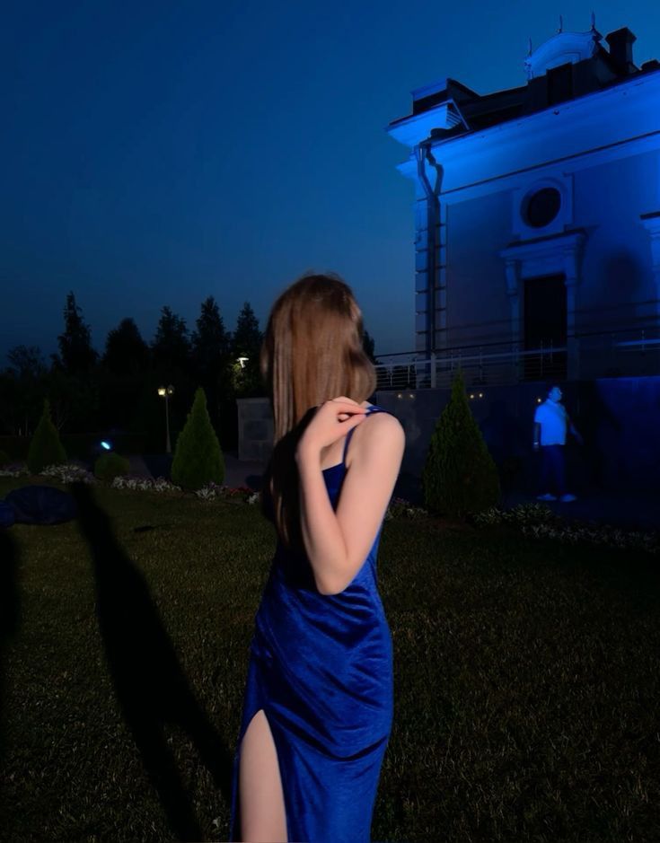 Elegante vestido de fiesta largo de sirena con tirantes finos en azul real y abertura, vestido de fiesta de verano para 20 cumpleaños, vestidos para 18 cumpleaños W1039
