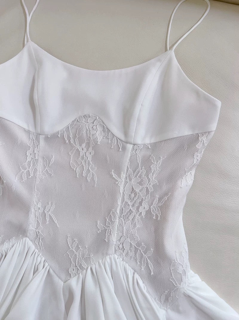 Vestido corto de encaje blanco con tirantes finos y corte en A para fiesta de 8.º grado, ideal para verano, para escuela secundaria, cóctel, cumpleaños, W965