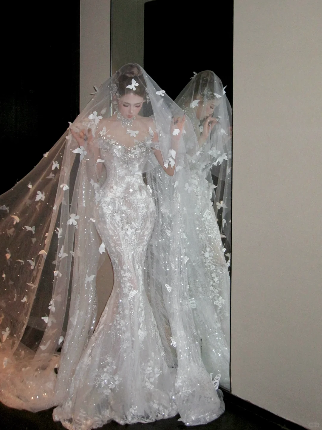Hermoso vestido de novia de sirena, escote redondo, encaje, lentejuelas, blanco, largo, de lujo, WD088