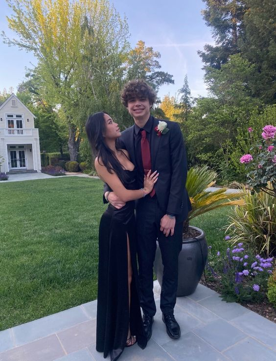 Simple Black Spaghetti Straps Slit Prom Dress SH1187