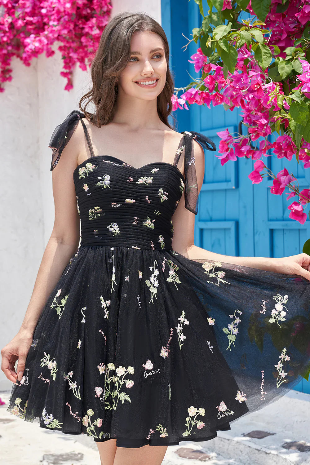 Charming Floral Embroidery Design A-line Tulle Spaghetti Strap Homecoming Dress TP3639