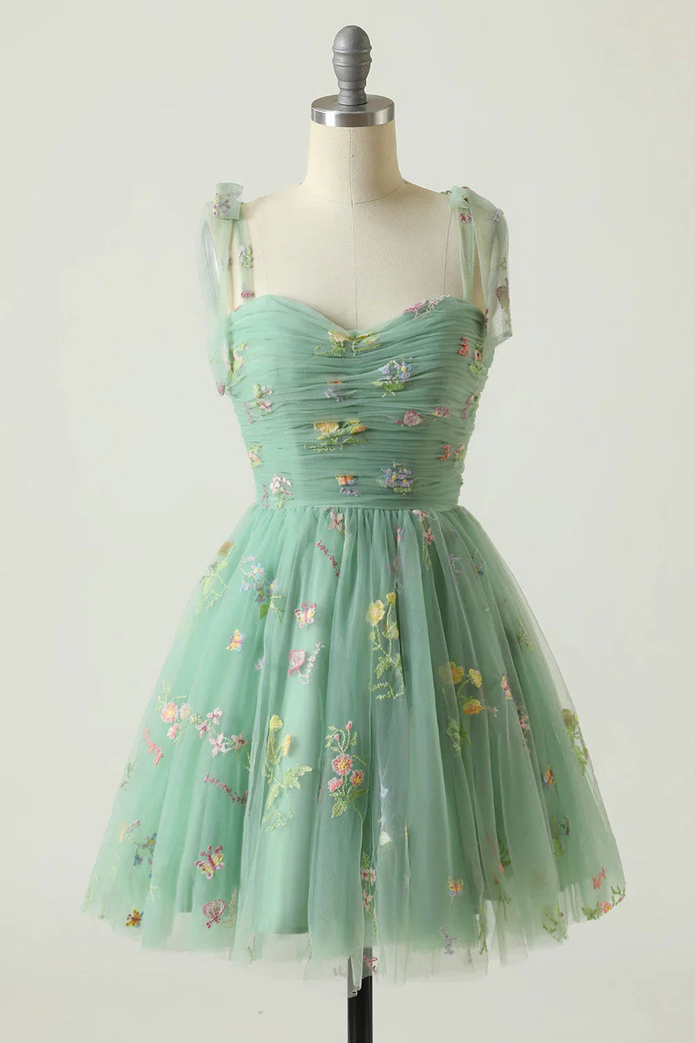 Charming Floral Embroidery Design A-line Tulle Spaghetti Strap Homecoming Dress TP3639