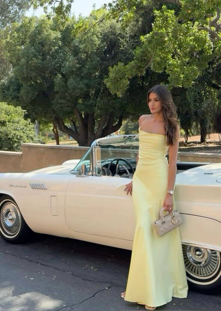 Vestido de fiesta con tirantes amarillos, sencillo y formal, elegante, para noche.
